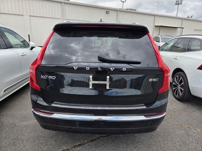 2025 Volvo XC90 B5 Plus