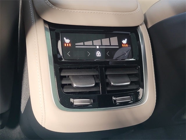 2026 Volvo XC90 B5 Core