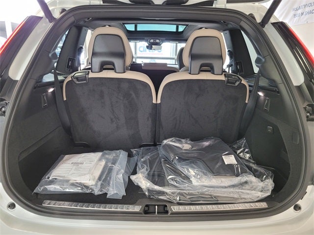 2026 Volvo XC90 B5 Core