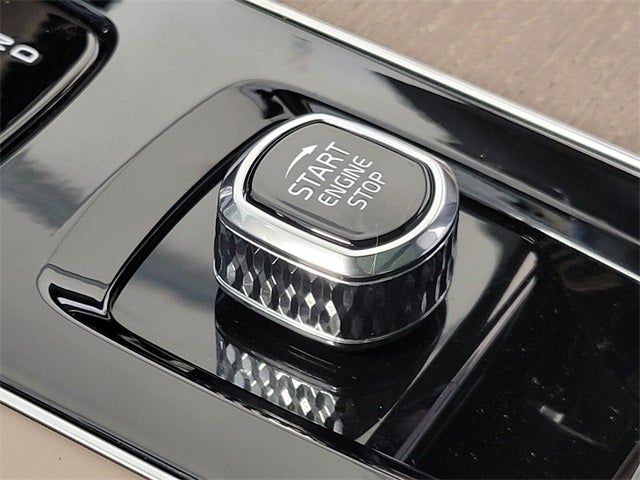 2026 Volvo XC90 B5 Core