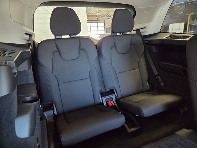 2026 Volvo XC90 B5 Core