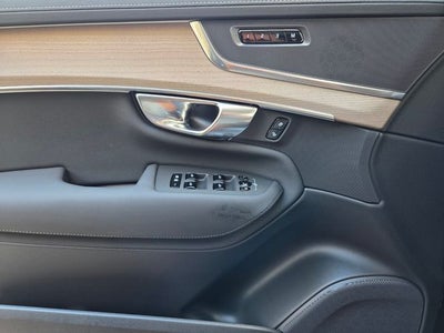 2026 Volvo XC90 B5 Core