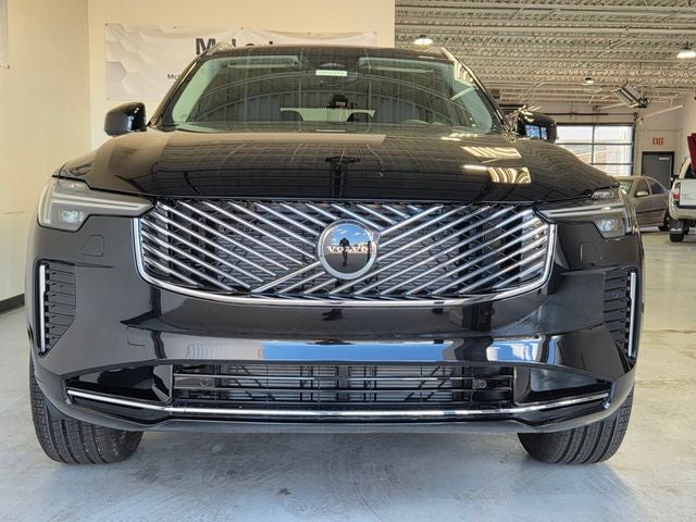 2026 Volvo XC90 B5 Core