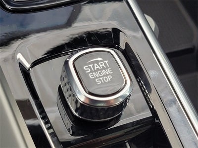 2026 Volvo XC60 B5 Core