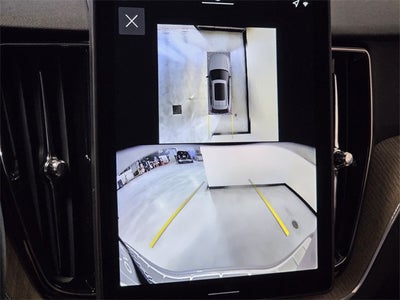 2026 Volvo XC60 B5 Plus