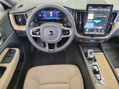 2026 Volvo XC60 B5 Plus