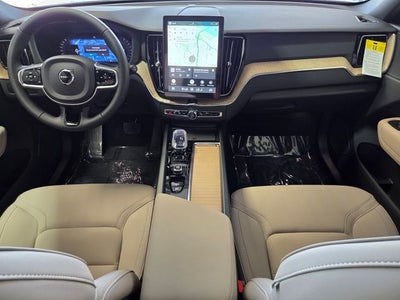 2026 Volvo XC60 B5 Plus
