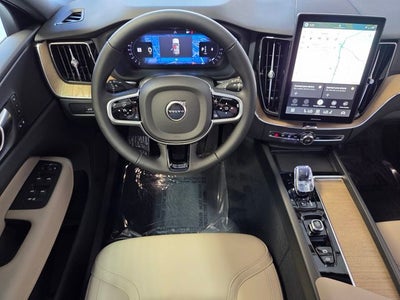 2026 Volvo XC60 B5 Plus