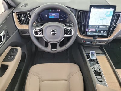 2026 Volvo XC60 B5 Plus