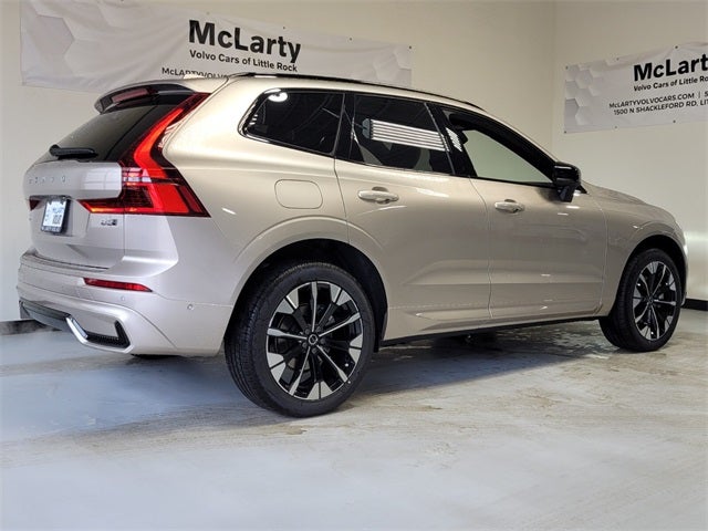 2026 Volvo XC60 B5 Plus