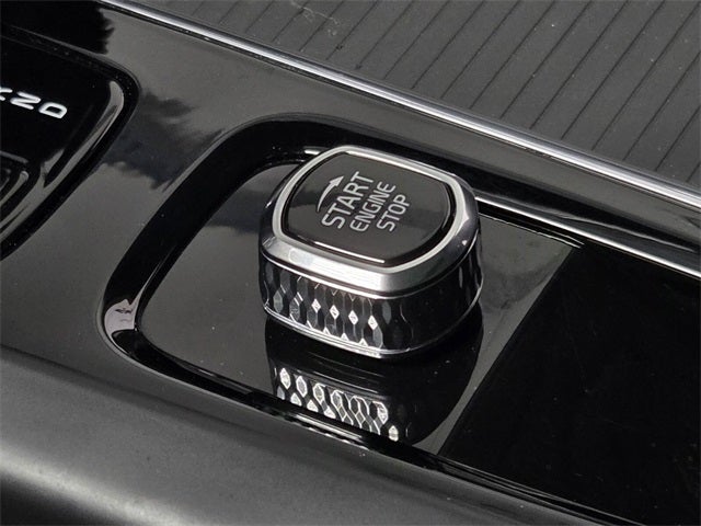 2025 Volvo XC60 B5 Core