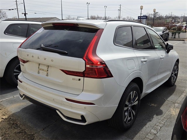 2025 Volvo XC60 B5 Core