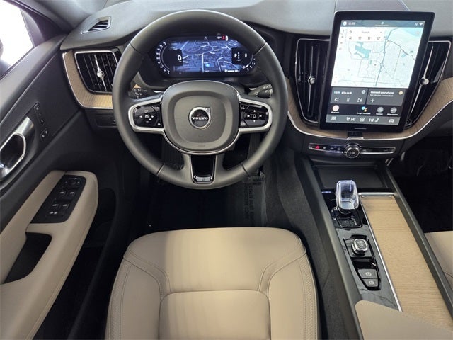 2026 Volvo XC60 B5 Core