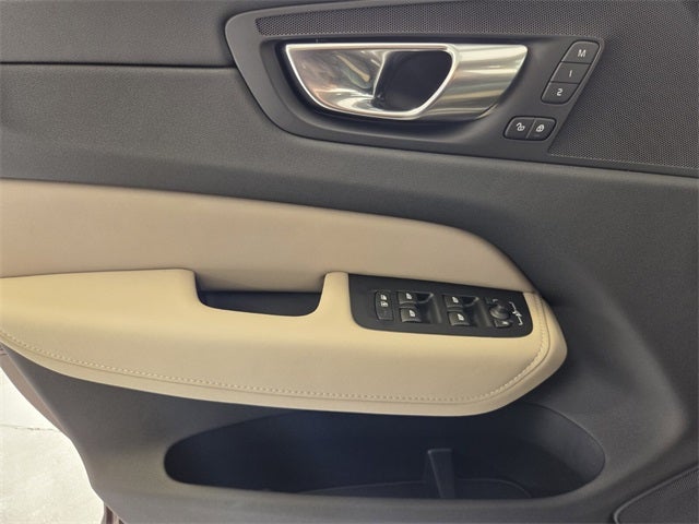 2026 Volvo XC60 B5 Core