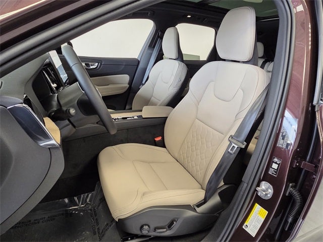 2026 Volvo XC60 B5 Core