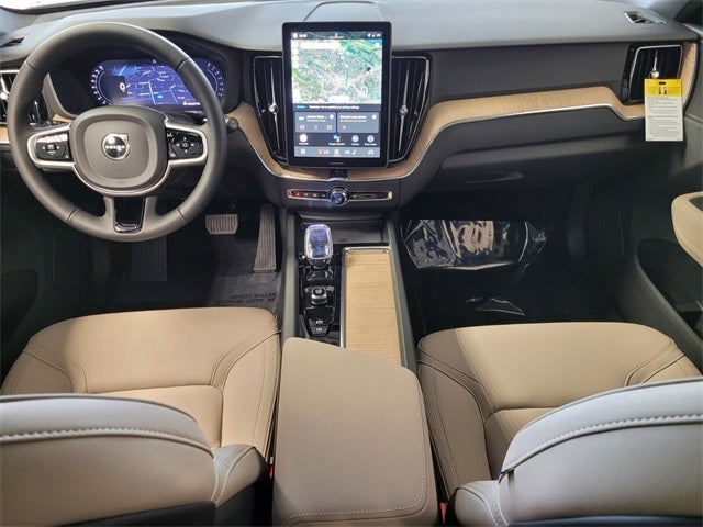 2026 Volvo XC60 B5 Core