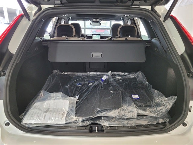 2026 Volvo XC60 B5 Core