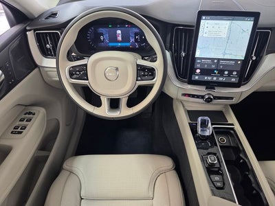 2026 Volvo XC60 B5 Ultra