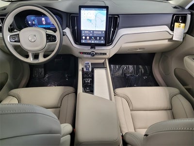 2026 Volvo XC60 B5 Ultra