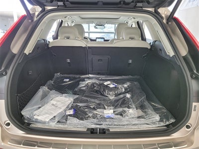 2026 Volvo XC60 B5 Ultra