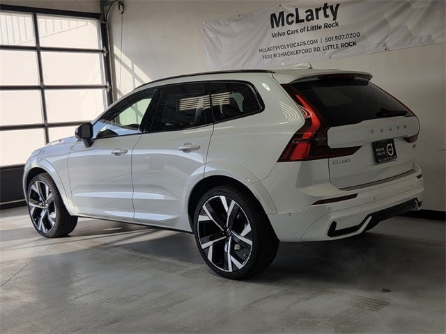 2026 Volvo XC60 B5 Ultra