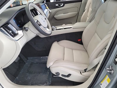 2026 Volvo XC60 B5 Ultra