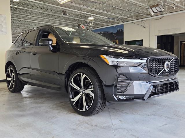 2025 Volvo XC60 B5 Ultra