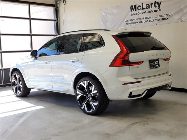 2026 Volvo XC60 B5 Ultra