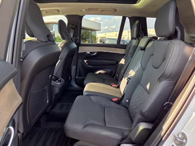 2027 Volvo XC90 B5 Core