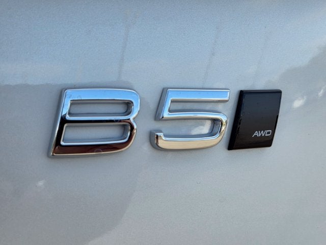 2027 Volvo XC90 B5 Core