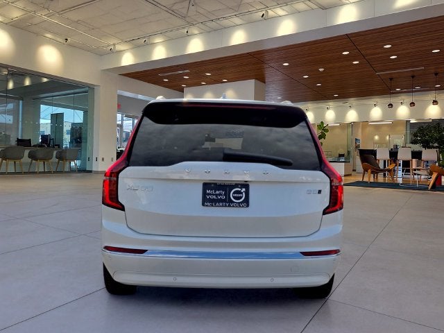 2027 Volvo XC90 B5 Core
