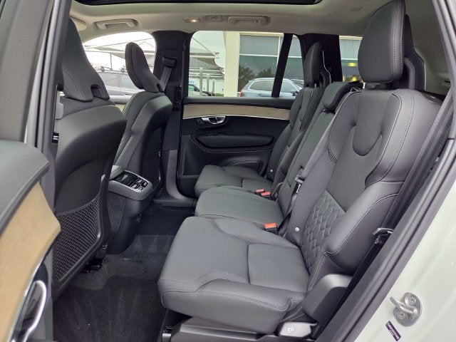 2027 Volvo XC90 B5 Core