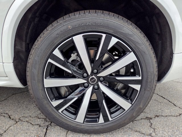 2027 Volvo XC90 B5 Core