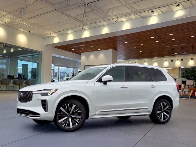 2027 Volvo XC90 B5 Core