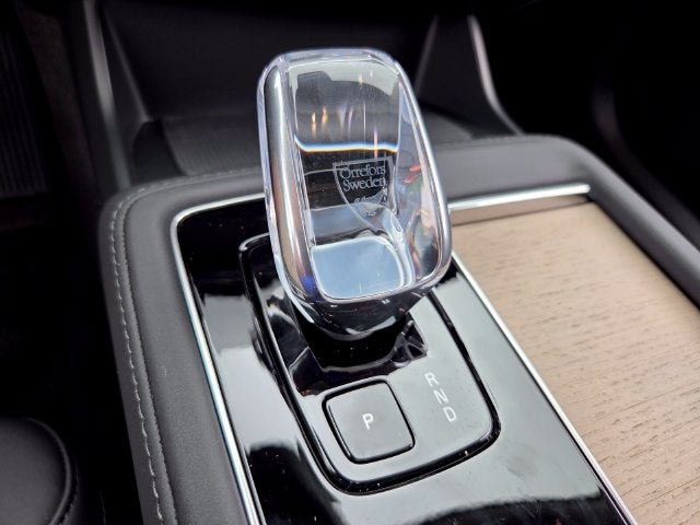 2027 Volvo XC90 B5 Core