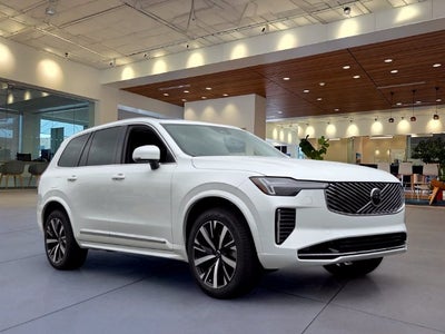 2027 Volvo XC90 B5 Core