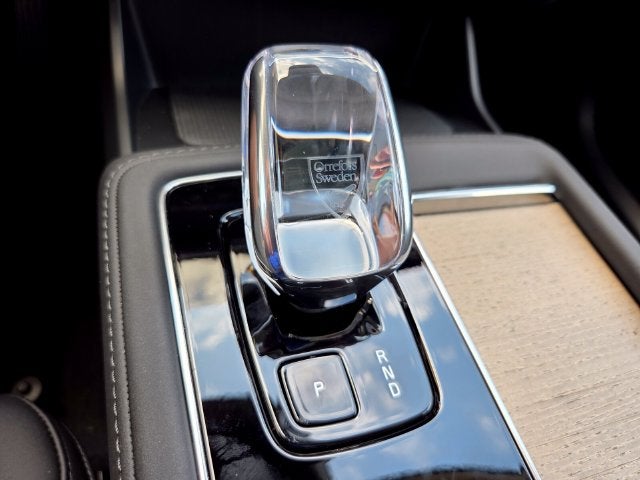 2027 Volvo XC90 B5 Core