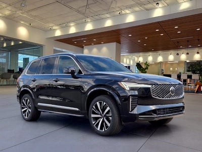 2027 Volvo XC90 B5 Core