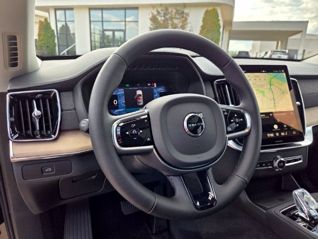 2027 Volvo XC90 B5 Core
