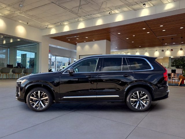 2027 Volvo XC90 B5 Core