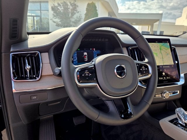 2027 Volvo XC90 B5 Core
