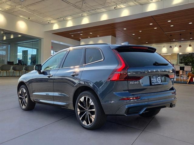 2027 Volvo XC60 B5 Plus