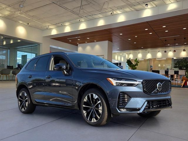 2027 Volvo XC60 B5 Plus
