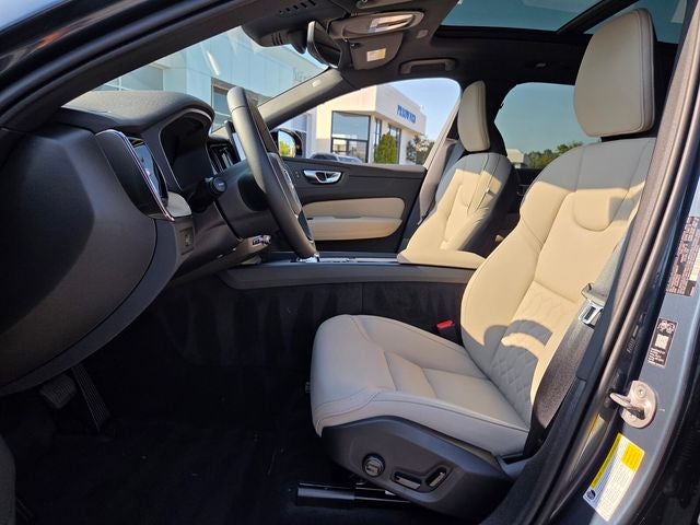 2027 Volvo XC60 B5 Plus