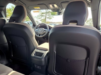 2027 Volvo XC60 B5 Plus