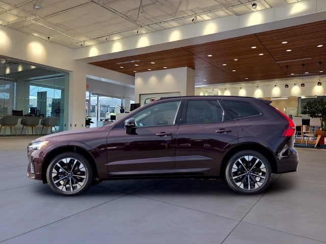 2027 Volvo XC60 B5 Plus