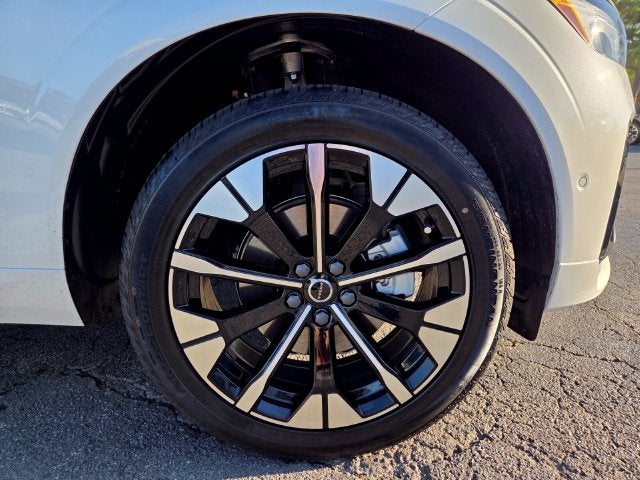 2027 Volvo XC60 B5 Plus