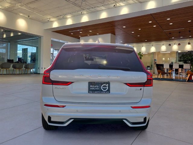 2027 Volvo XC60 B5 Plus