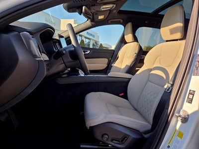 2027 Volvo XC60 B5 Plus