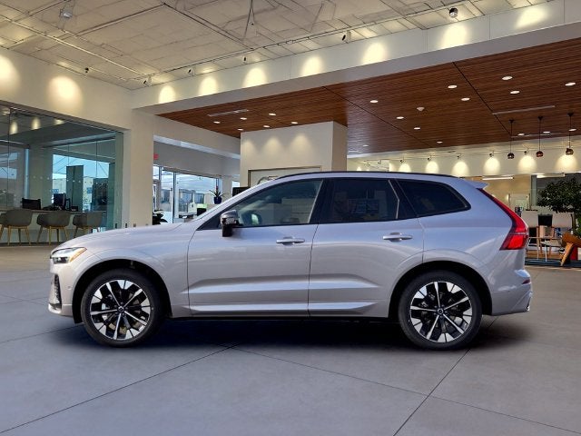 2027 Volvo XC60 B5 Plus